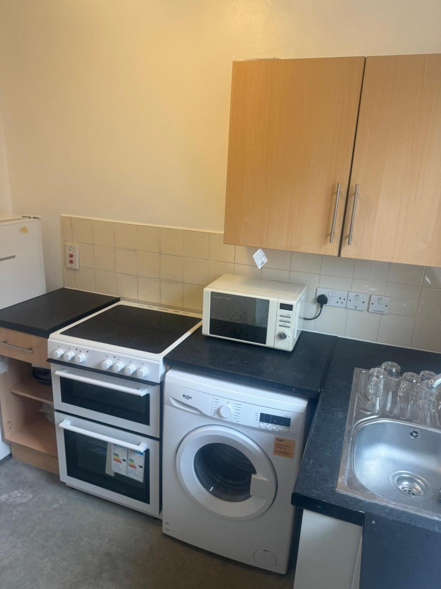 One Bedroom Apartment In Tower Bridge Road Лондон Экстерьер фото