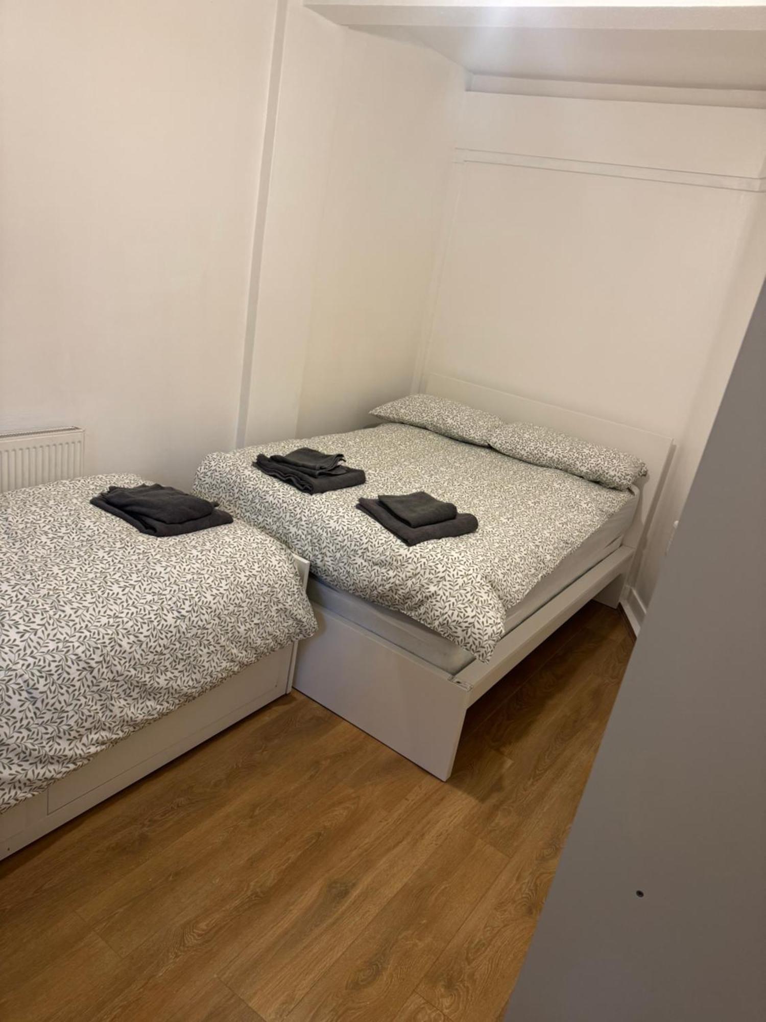 One Bedroom Apartment In Tower Bridge Road Лондон Экстерьер фото